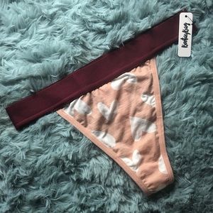 BNWT valentines themed undies